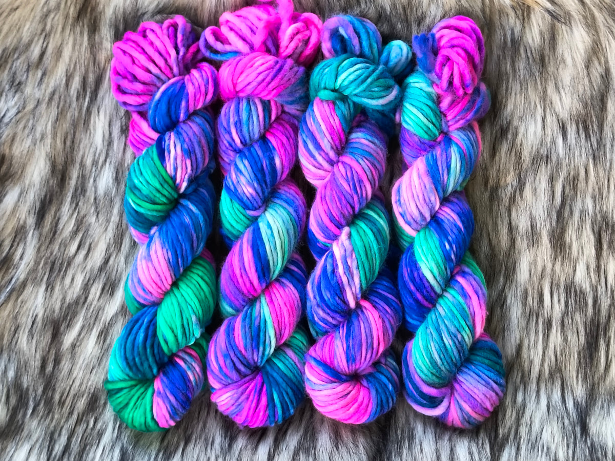 Interstellar Currents Super Bulky