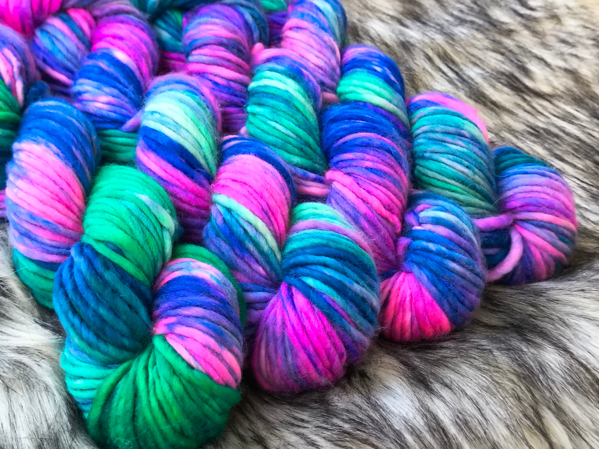 Interstellar Currents Super Bulky